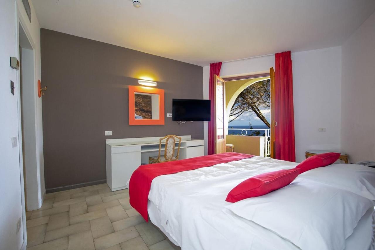 Perla Del Golfo Resort Terrasini Eksteriør bilde