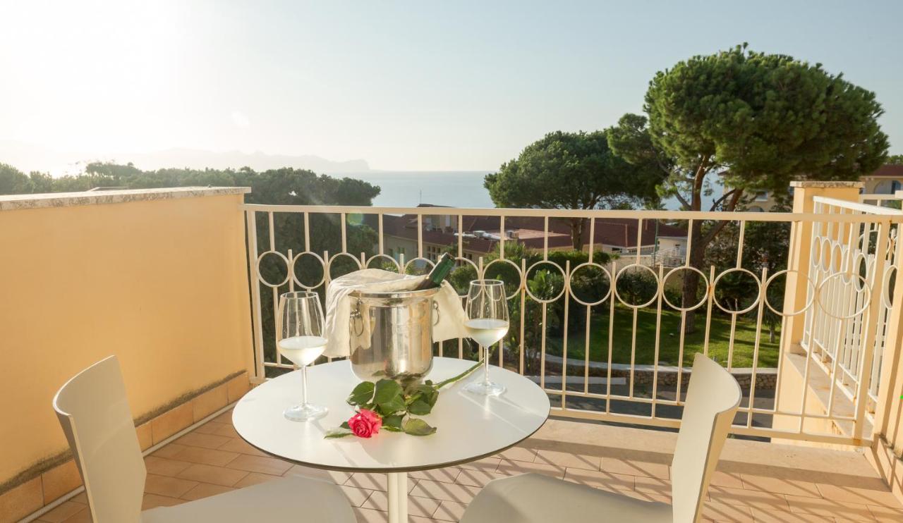Perla Del Golfo Resort Terrasini Eksteriør bilde